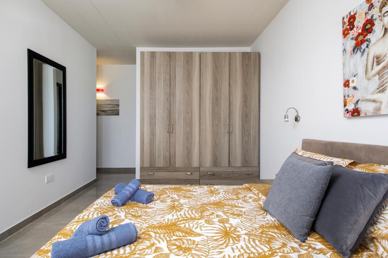 Hilltop - Stylish Comfort Living Close To The Sea, Bugibba Апартаменты Сент-Полс-Бей