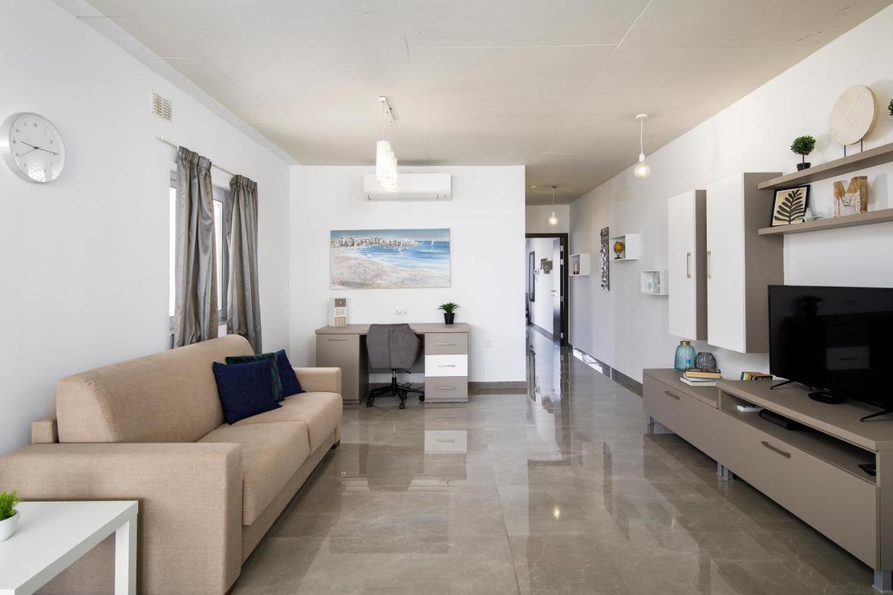 Апартаменты Hilltop - Stylish Comfort Living Close To The Sea, Bugibba *