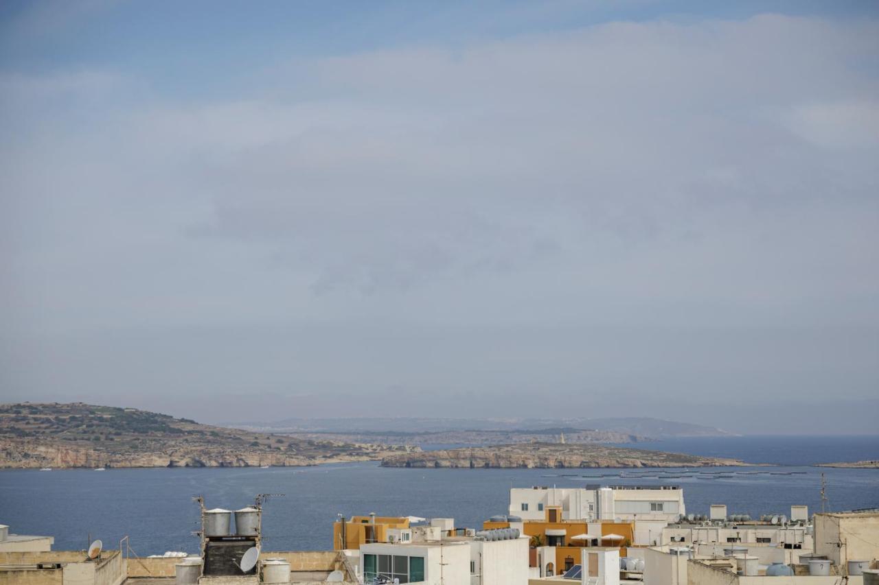 Hilltop - Stylish Comfort Living Close To The Sea, Bugibba Апартаменты *