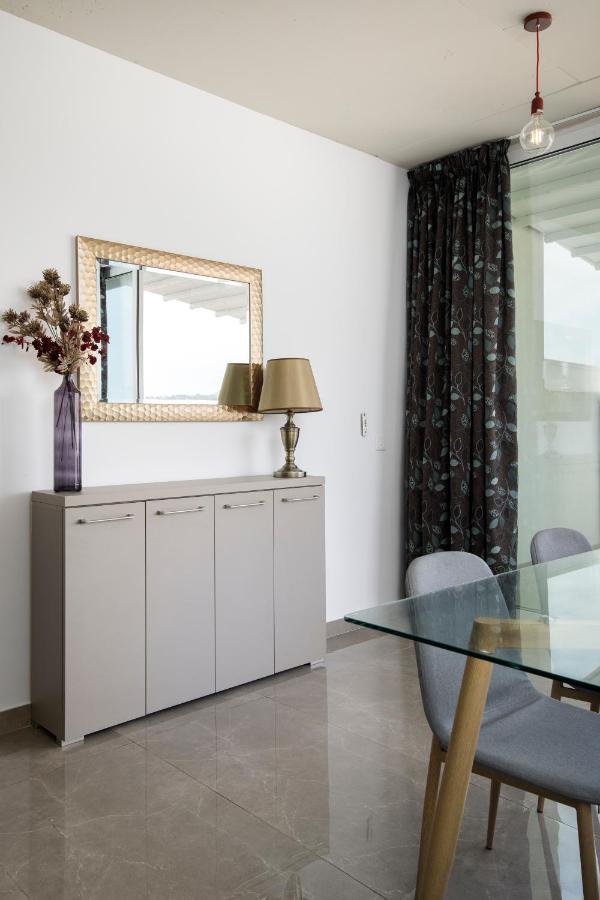 Hilltop - Stylish Comfort Living Close To The Sea, Bugibba * St. Paul's Bay