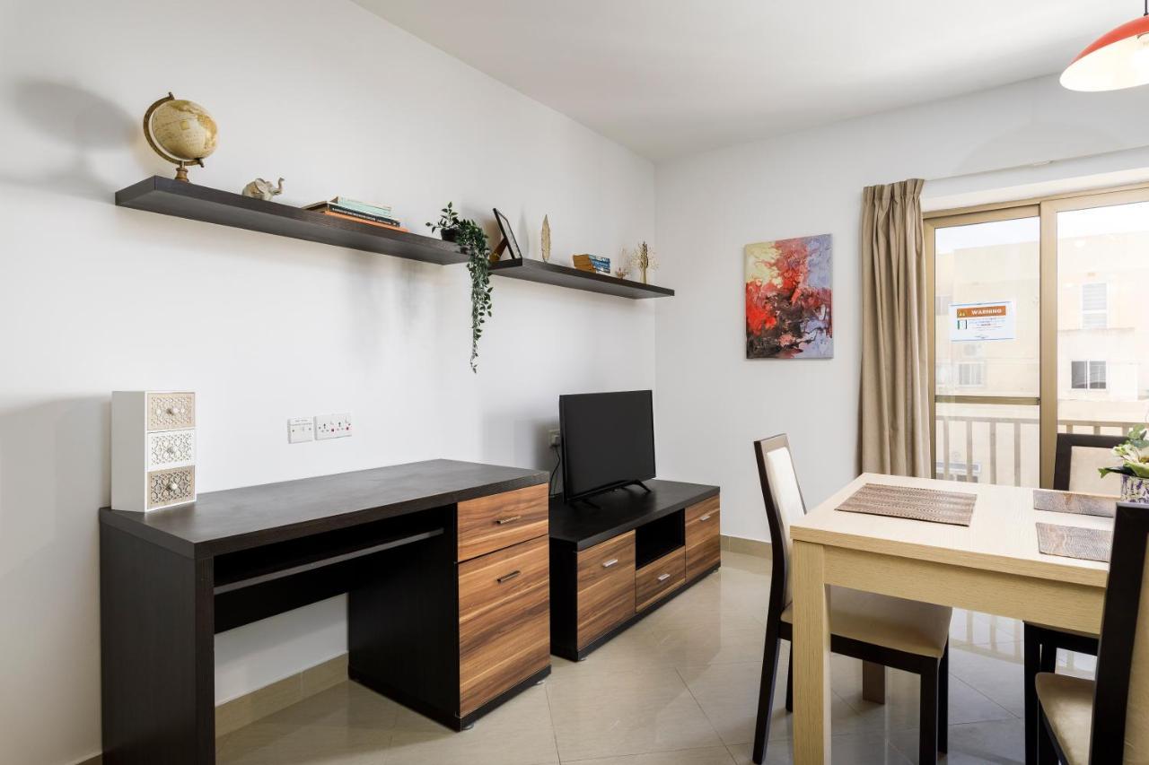 Hilltop - Stylish Comfort Living Close To The Sea, Bugibba * St. Paul's Bay