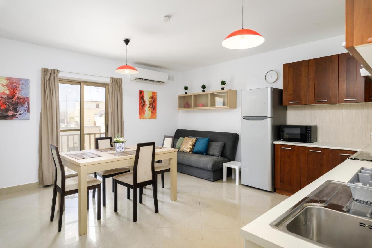 Apartment Hilltop - Stylish Comfort Living Close To The Sea, Bugibba