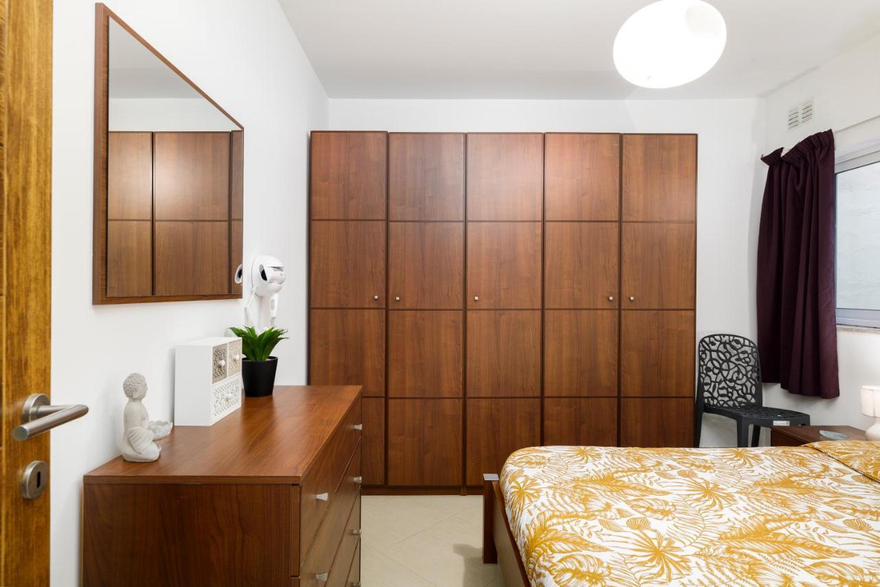 Апартаменты Hilltop - Stylish Comfort Living Close To The Sea, Bugibba Сент-Полс-Бей