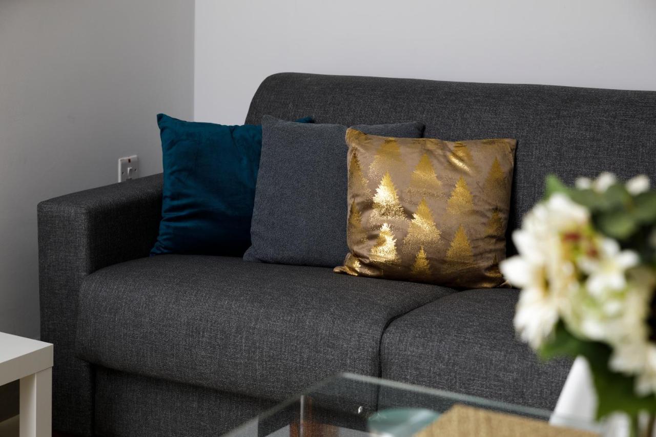 Apartment Hilltop - Stylish Comfort Living Close To The Sea, Bugibba *