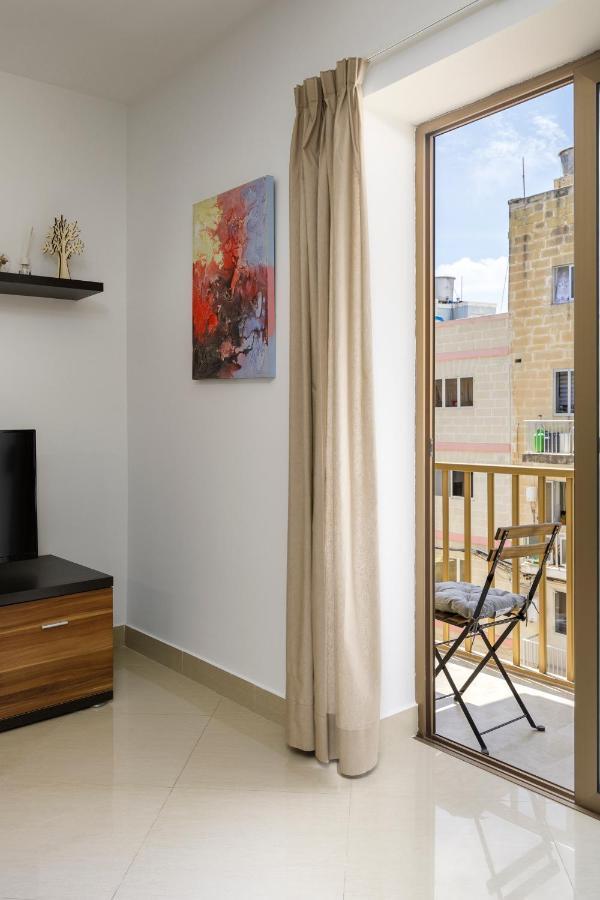 Апартаменты Hilltop - Stylish Comfort Living Close To The Sea, Bugibba Сент-Полс-Бей